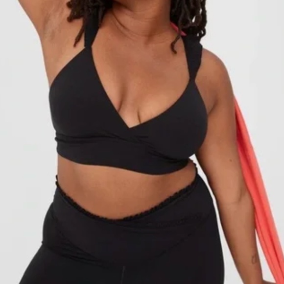 aerie Other - OFFLINE By Aerie Real Me Xtra Ruffle Sports Bra Small Black
